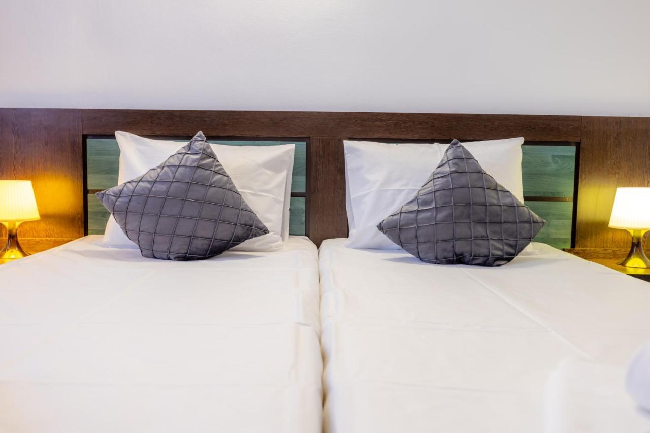 Hotel Sir Lujerului Bukarest Kültér fotó