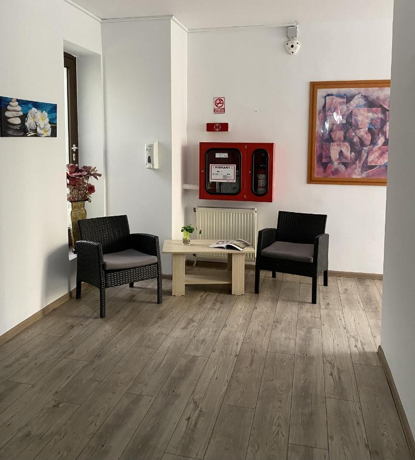 Hotel Sir Lujerului Bukarest Kültér fotó