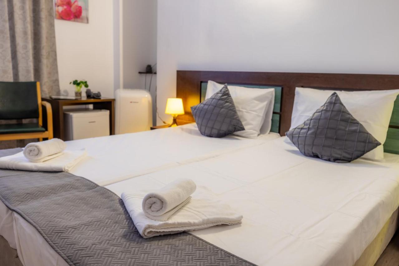 Hotel Sir Lujerului Bukarest Kültér fotó