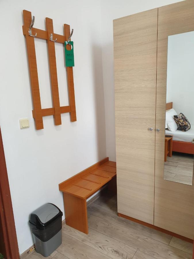 Hotel Sir Lujerului Bukarest Kültér fotó